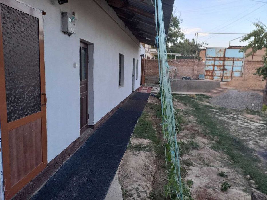 продаётся участок 4 сотки город Янгиюль