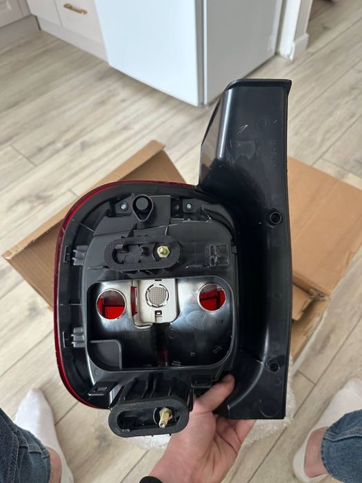 Правый Стоп сигнал Duster 2021