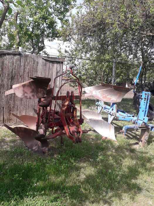 Pluguri pentru tractoare