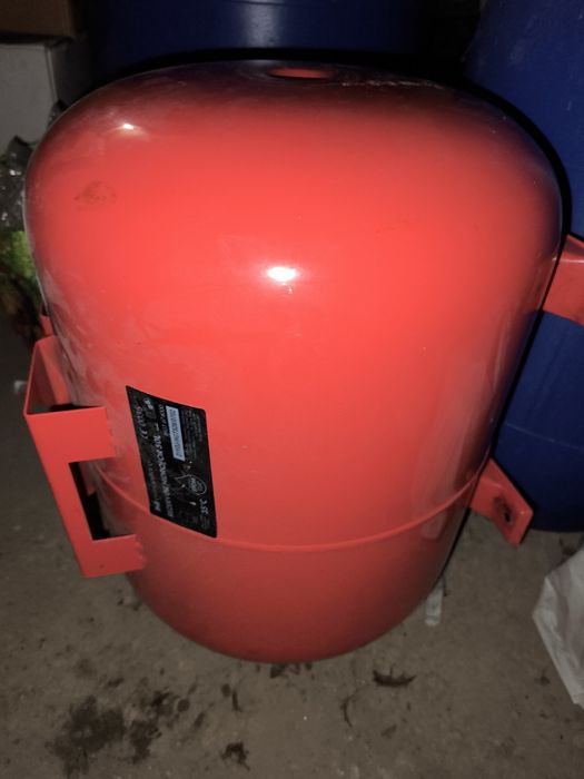 Vas expansiune Evosanitary 50 L /  Pompa apa AquaTechnica 780W