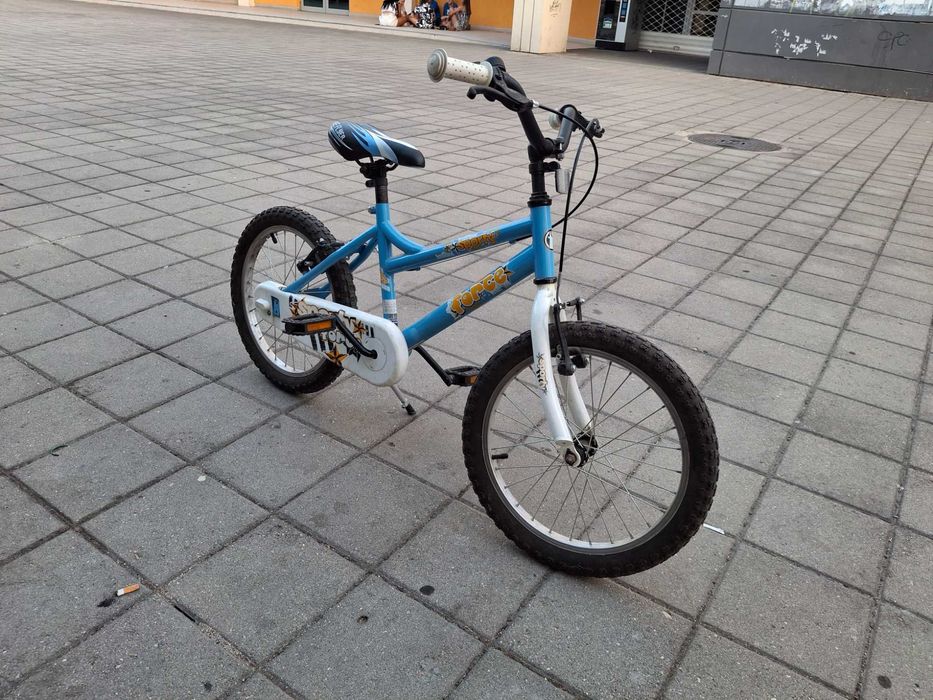 Детски велосипед 21 цола с помощни колела