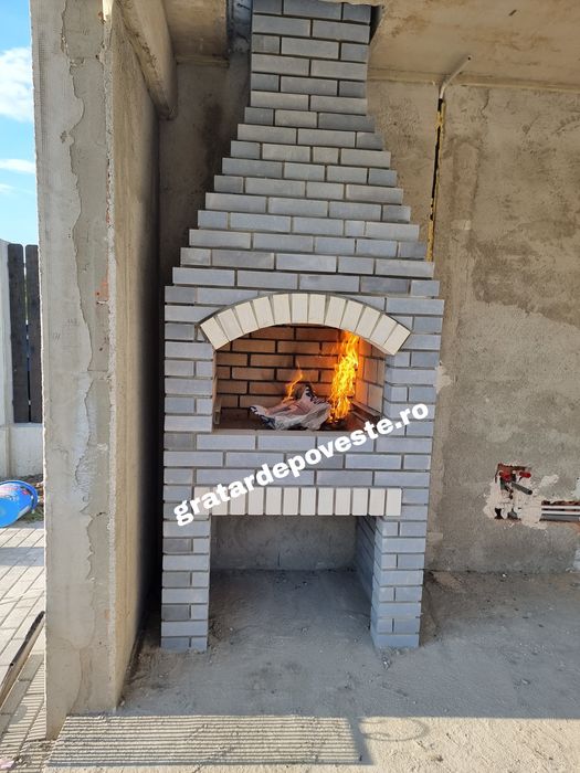 Grătar zidit din cărămidă