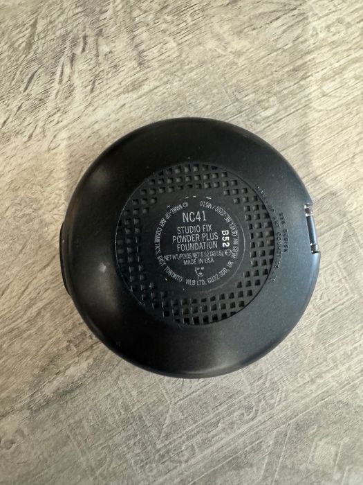 Пудра на MAC studio fix NC41