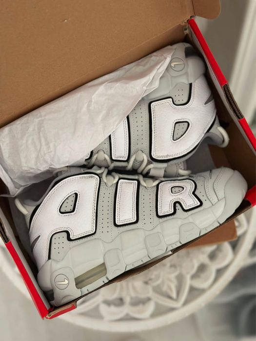 Nike uptempo 38номер