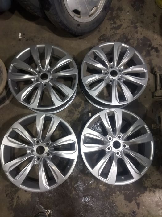 Диски на 18 крепеж 5*114.3