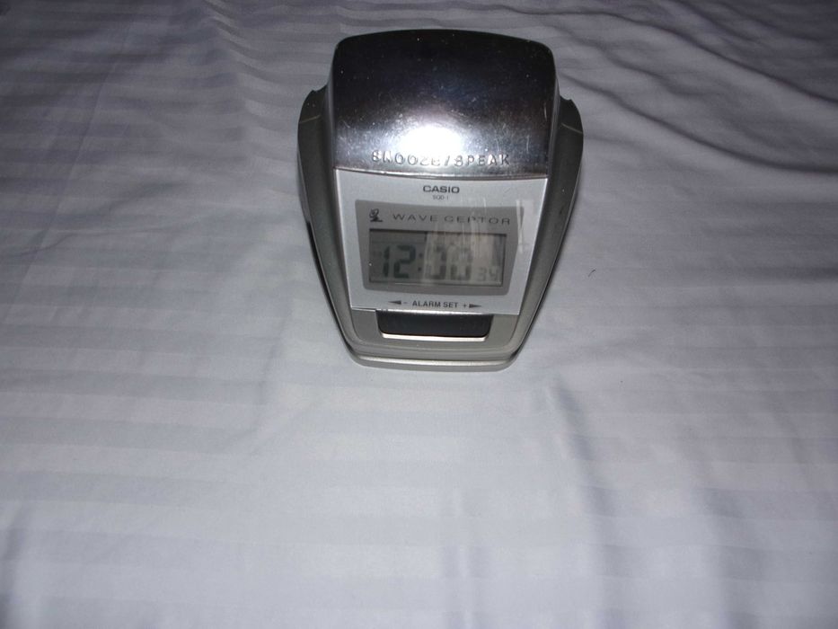 Ceas Casio de birou