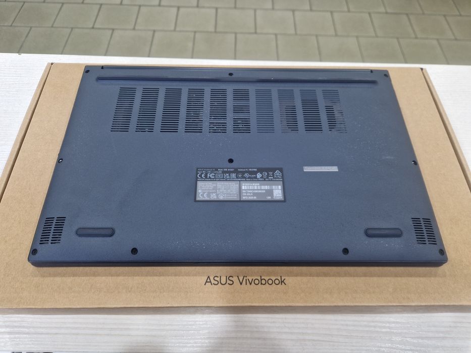 Новые Asus (Ryzen 7, 16 Gb DDR4, 512 Gb SSD)