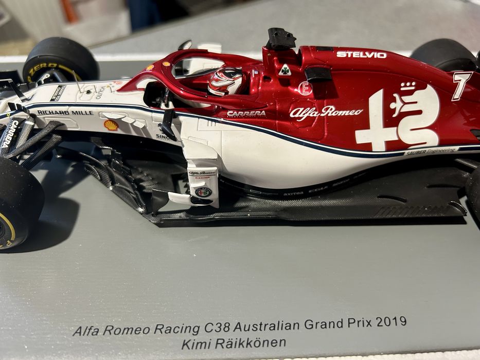 Machete formula 1 f1 1/18 Alfa romeo ferrari sauber 2019 2020