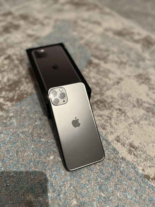 Айфон 11про без ремонт