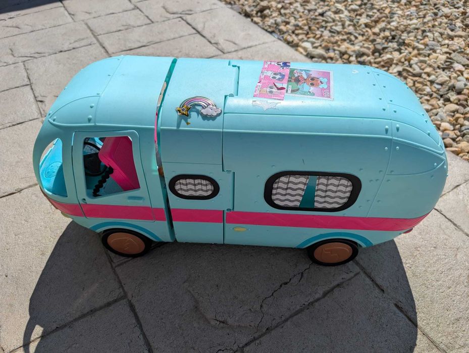 LOL Suprise Rulotă Glamper 2-în-1