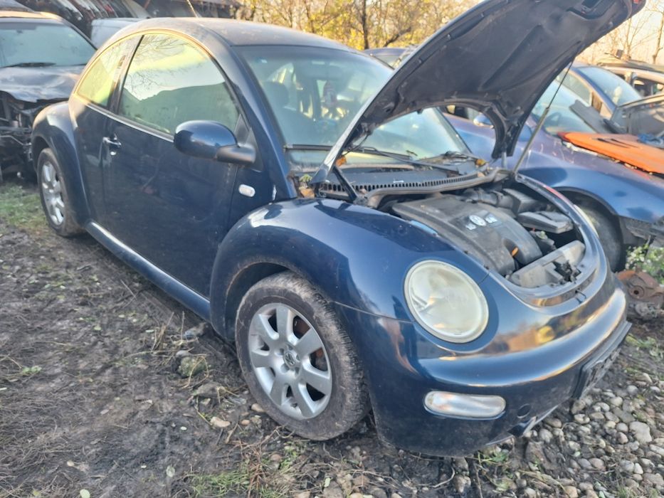 Dezmembrari Vw Beetle 1.6 benzina an 2003