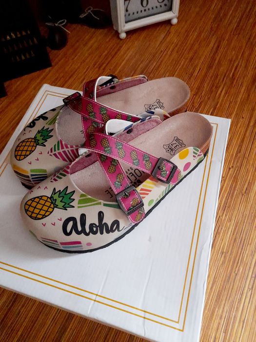 Чисто нови медицински  ортопедични чехли естествена кожа