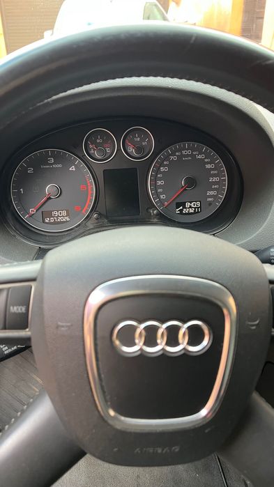 AUDI A3 Sportback 2011 — imagine 4