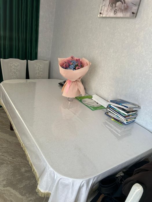 Продаю Стол гостинный