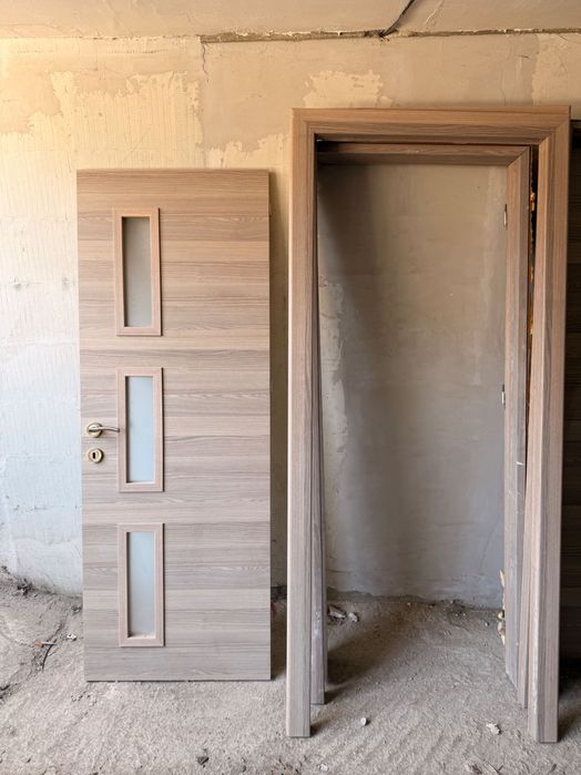 Интериорни врати