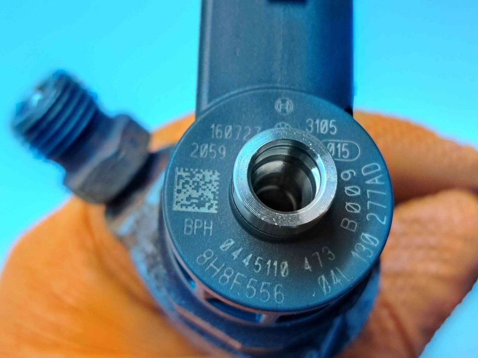Injector  Skoda Octavia 3 (5E3) [Fabr 2012-2020] 04L130277AD 1.6 TDI D