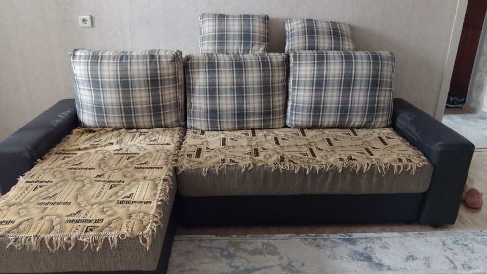 Диван, в хорошем состоянии