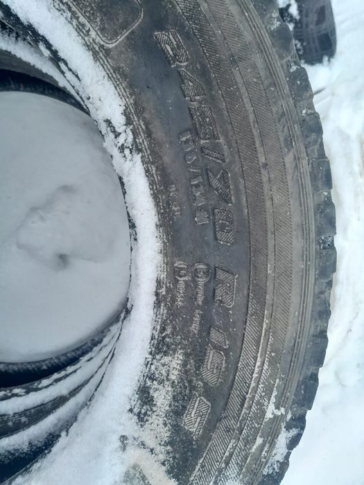 Продам б/у резину грузовую