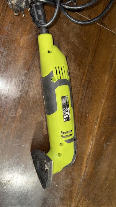 Vand unealta multifunctionala