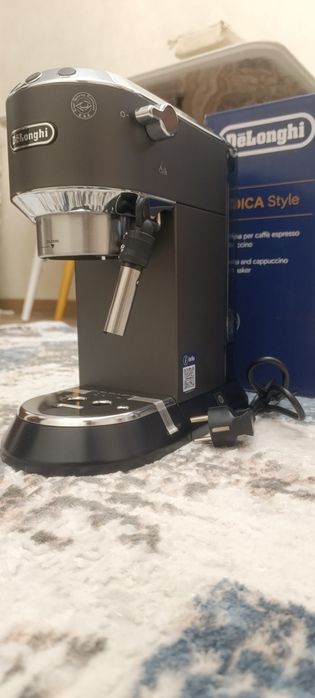 Продаётся кофемашина Delonghi EC685BK, пишите и звоните, телеграмм.