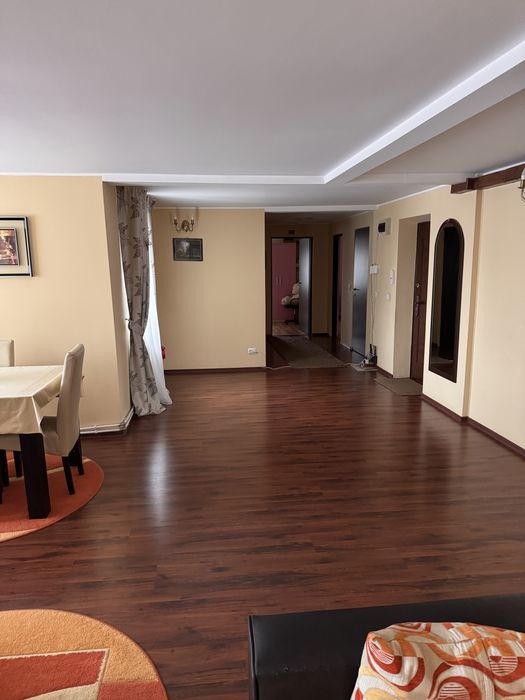 Apartament 3 camere