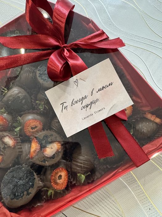 Свежая клубника в шоколаде