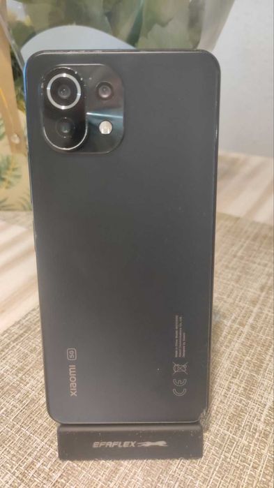 Xiaomi Mi 11 lite 5G 6gb 128gb отличен