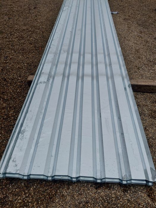 Vând tablă cutată h35. 6,20m lungime ×1,10m lățime ×0.50mm