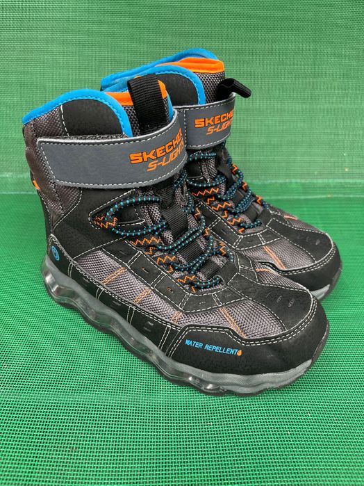 Skechers ботинки , кроссовки   33р