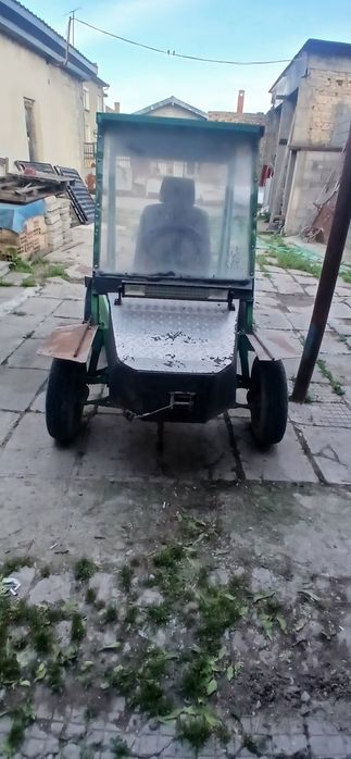 Продавам това  бъги с двигател от fiat 1.2