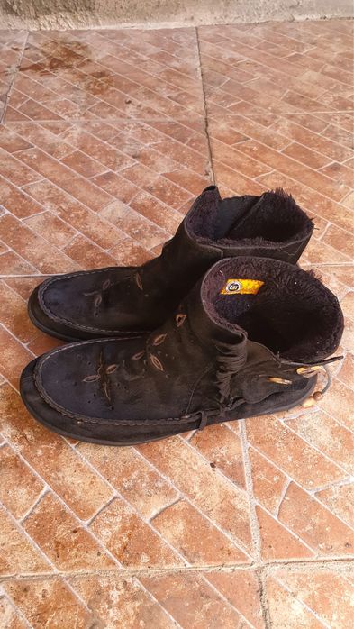 Ghete dama piele intoarsa CAT,masura 41
