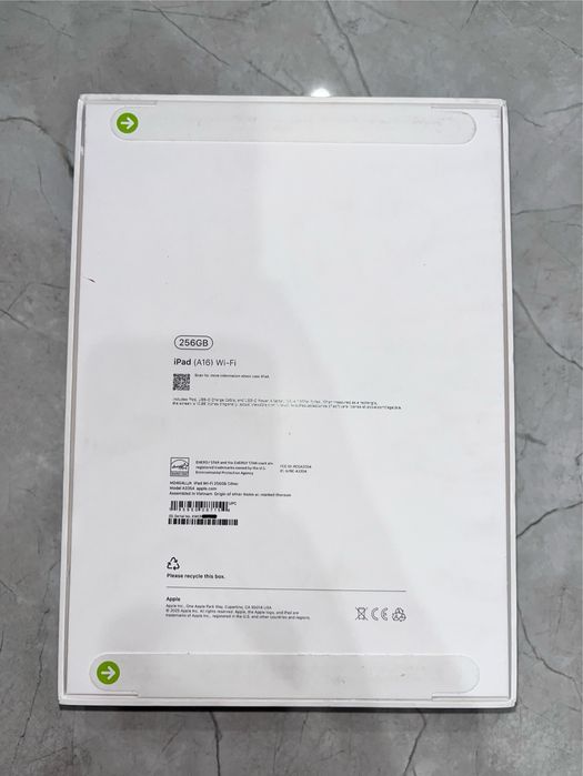 Планшет Apple iPad A16 11 6 Гб/256 Гб silver