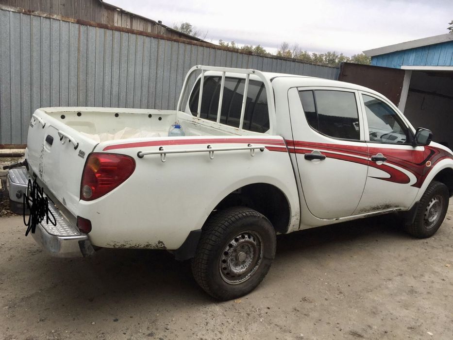Митсубиши L 200 дизель