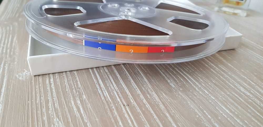 Benzi magnetofon noi