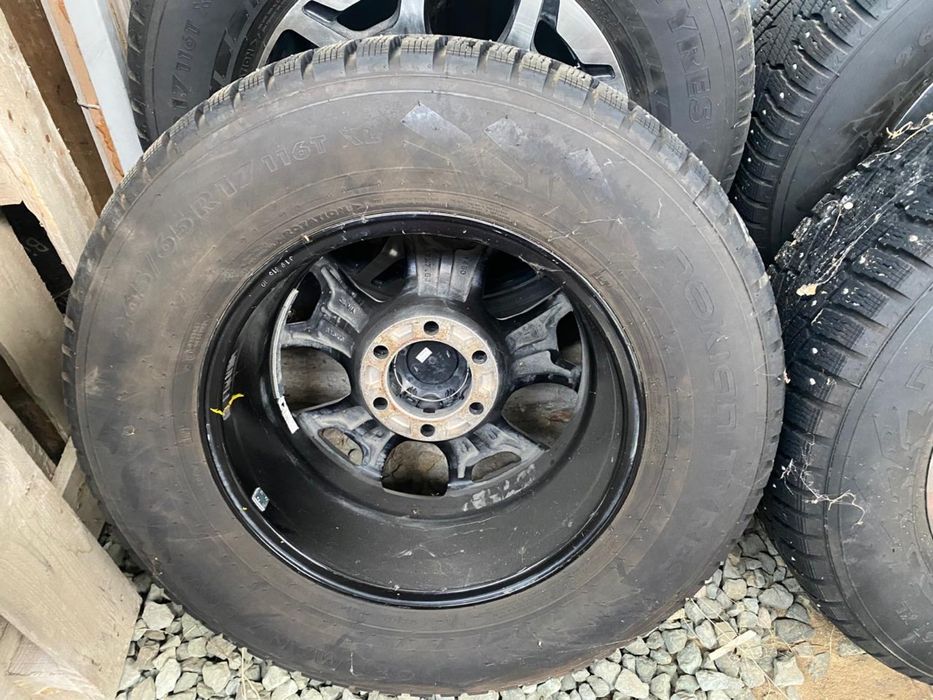 Шипованые шины+ диски 265/65/R17