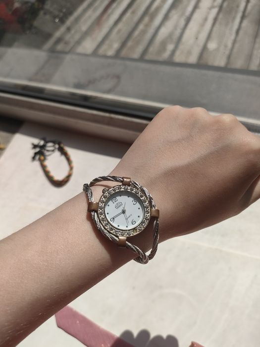 Продам наручные часы