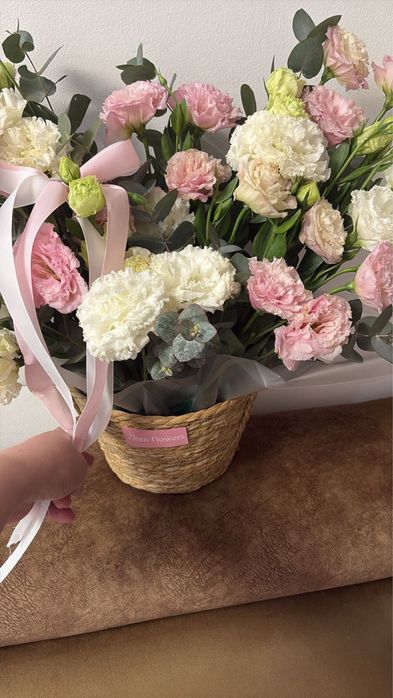 свежие букеты цветов