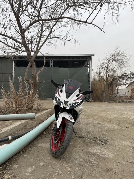 Спотрбайк yamaha r 3