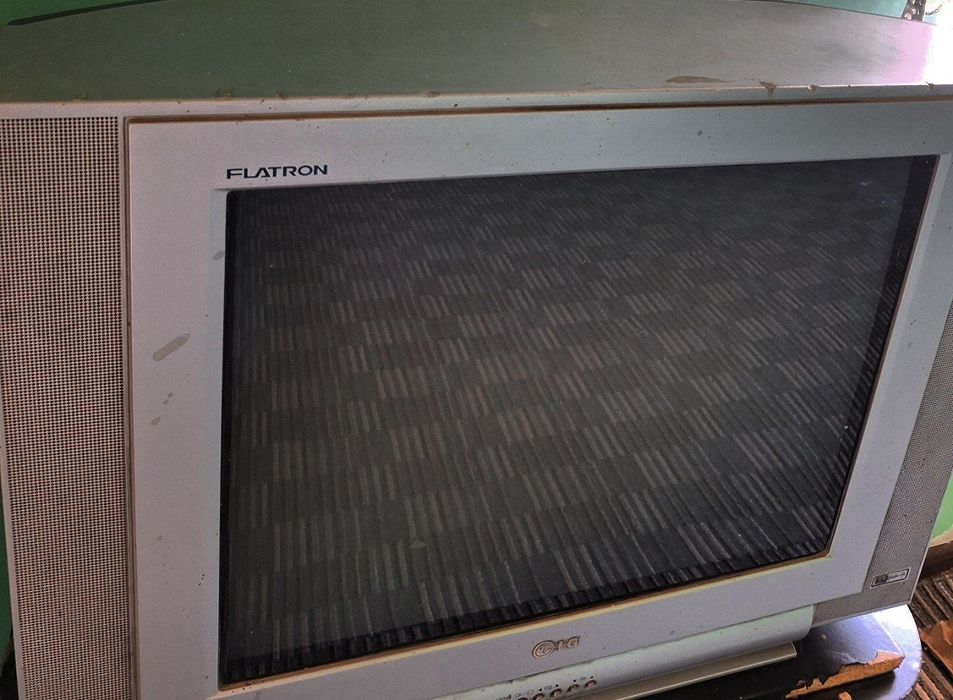 LG Flatron model.  2008- yilda olingan. Kachestvasi zur. Yaxshi ishlay