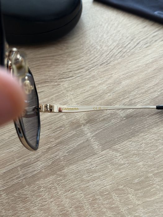 Слънчеви очила CARRERA