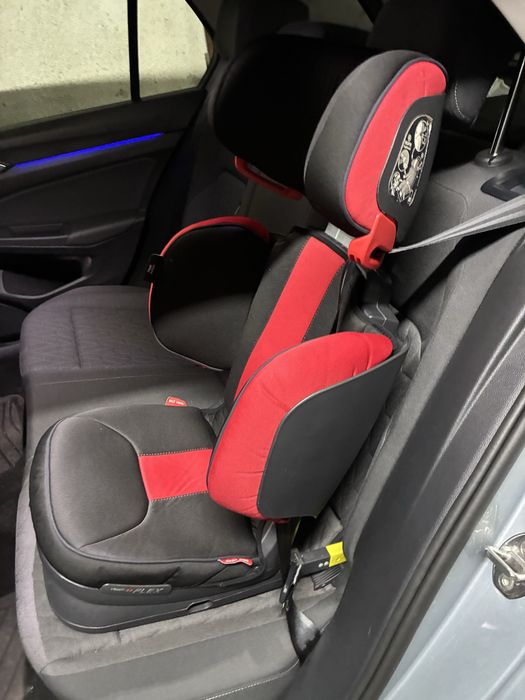 Scaun auto Peg Perego Viaggio + husa Aeromoov + umbrela Fulger McQueen