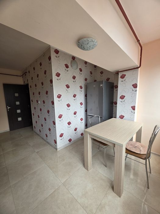 Închiriez  apartament ultracentral, 2 decomandate