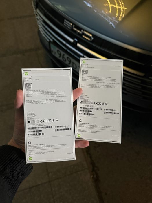 Айфон iPhone 18 Pro 256GB EAC Черный и Синиы