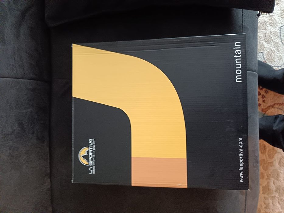 La Sportiva 
Бренд