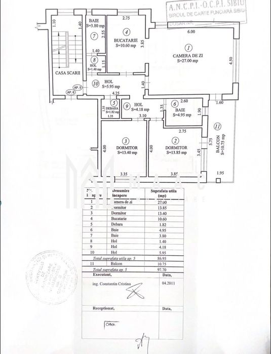 Apartament 3 camere | Etaj 2 | Balcon | Parcare | Decomandat