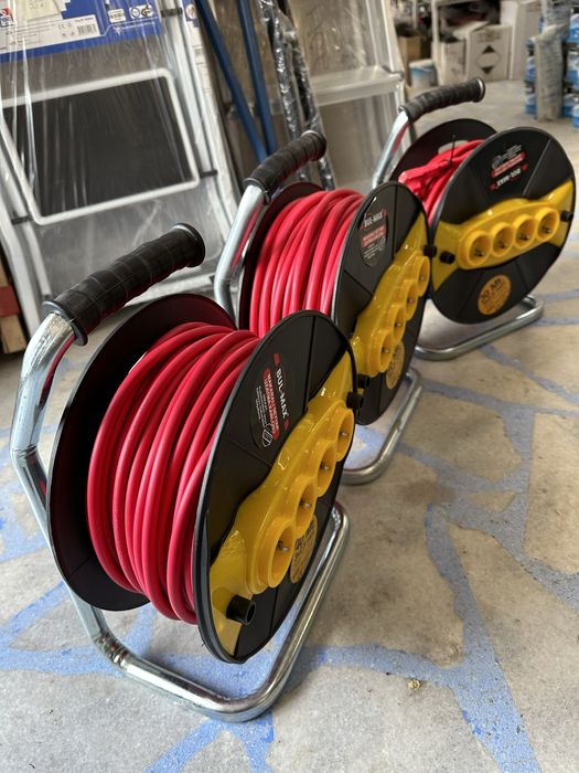 Удължител на макара 20м, 30м, 40м, 50м, 3 x 2.5 мм²