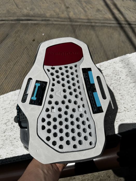 Pad / Legaturi Kiteboarding Duotone Entity Ergo marimea L