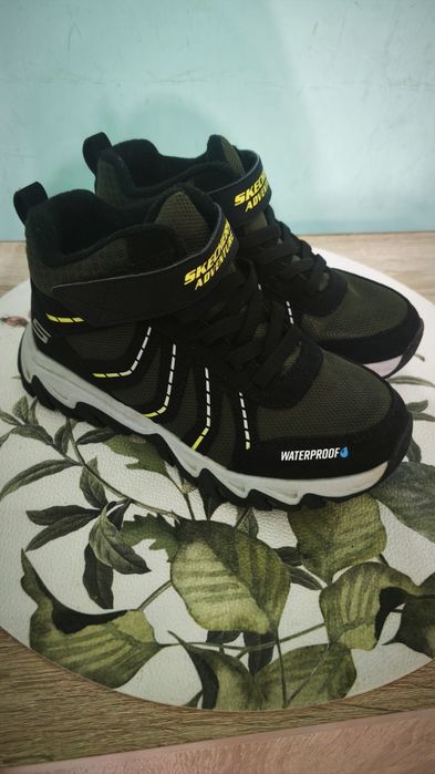 Детски водонепромокаеми Боти Skechers