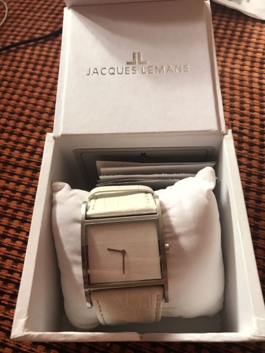 Дамски часовник Jacques Lemans