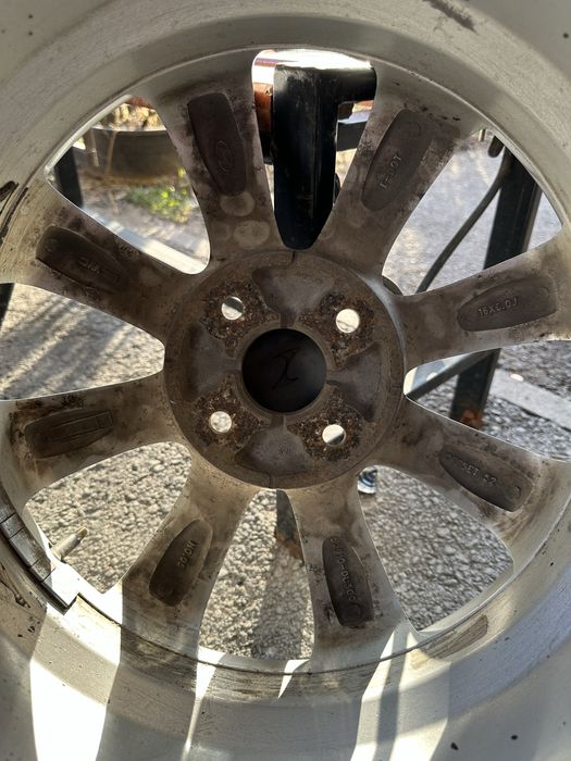 Оригинальный диск Акцента с резиной